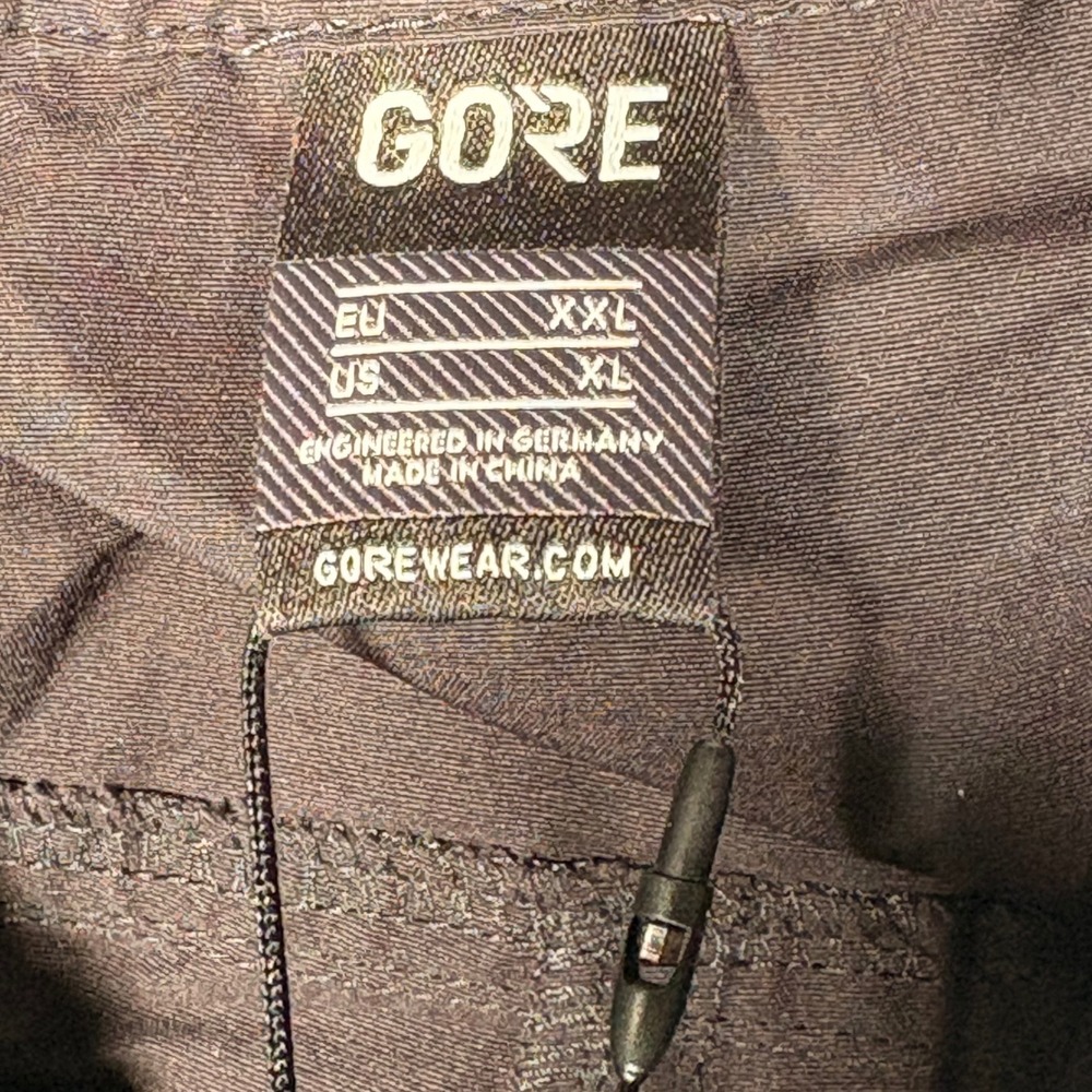 Gore Wear C3 Trail‎ Shorts Mens XL Black Mountain Biking Cargo Shorts 100047 NEW - Picture 3 of 8